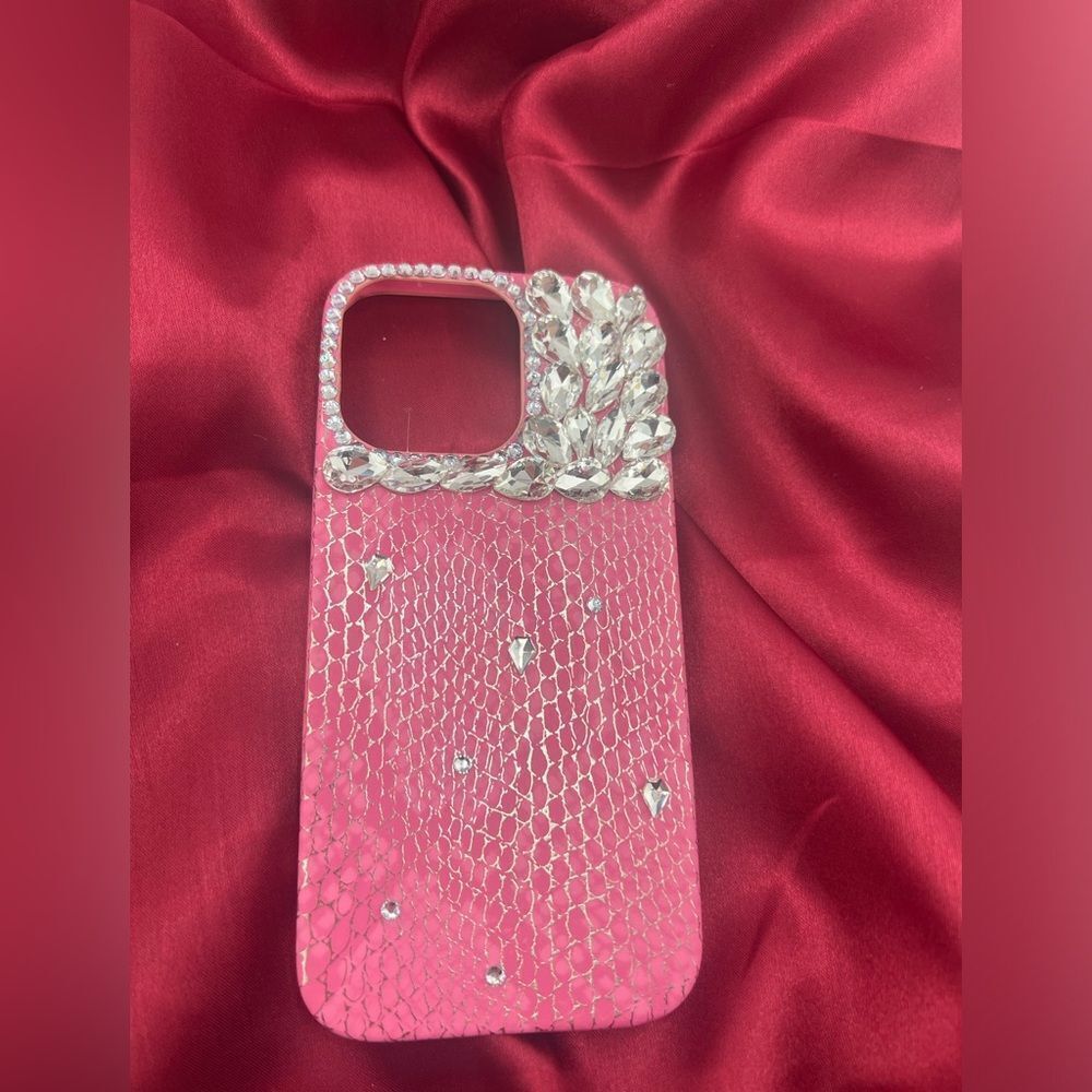 Luxury Pink Rhinestone iPhone 16 Pro Max Case - Picture 5 of 6